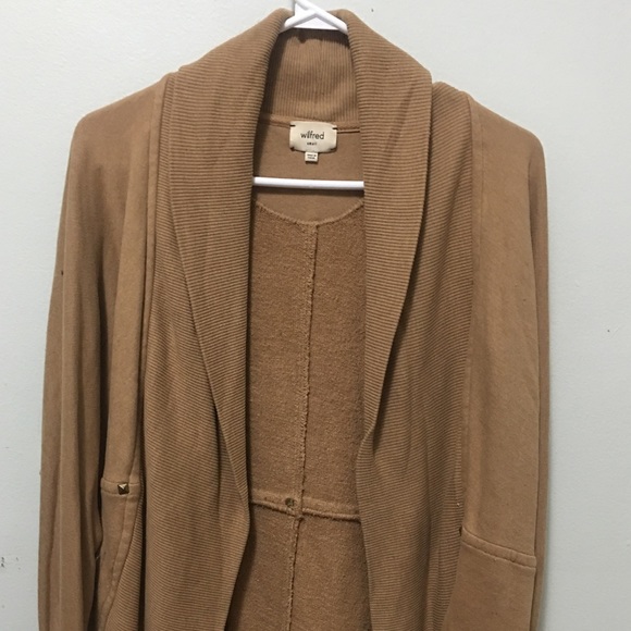 Wilfred Jackets & Blazers - ⚡️ 2/$30 Wilfred cardigan Wilfred Jackets & Blazers - ⚡️ 2/$30 Wilfred cardigan